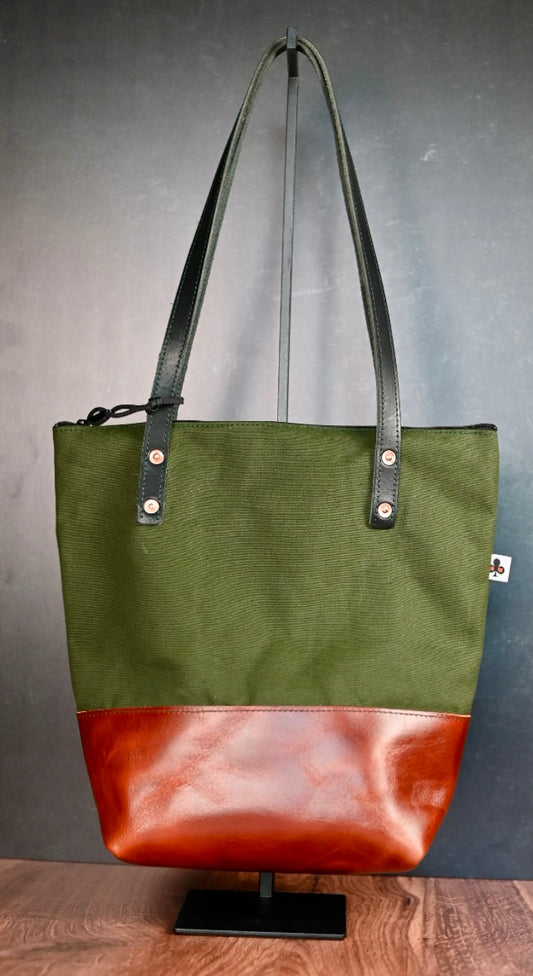 Rover Zipper Tote - Ranger Green Canvas with Leather Bottom