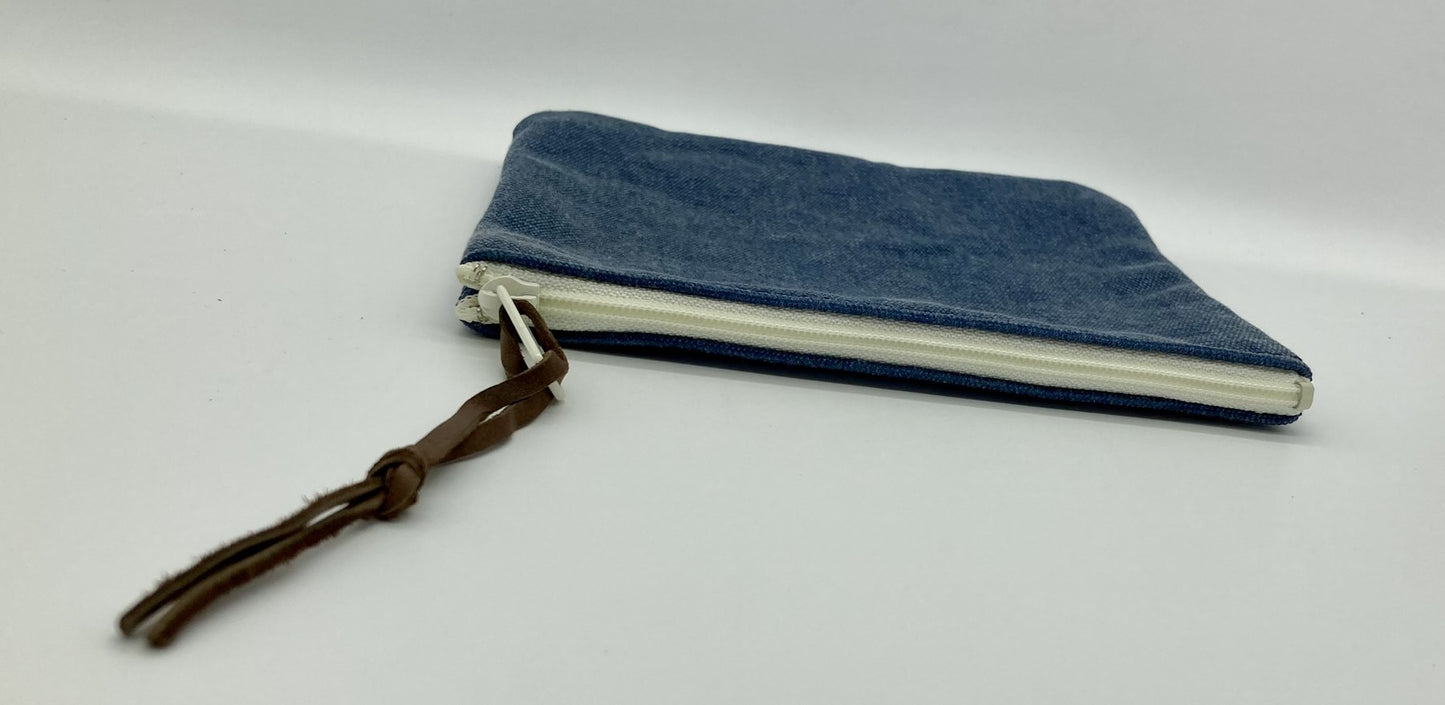 Stonewashed Canvas Pouch - M - Harbor Blue